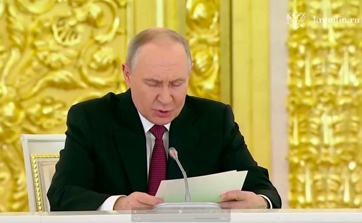 Путин-поручил-немедленно-начать-структурную-перестройку-экономики-России