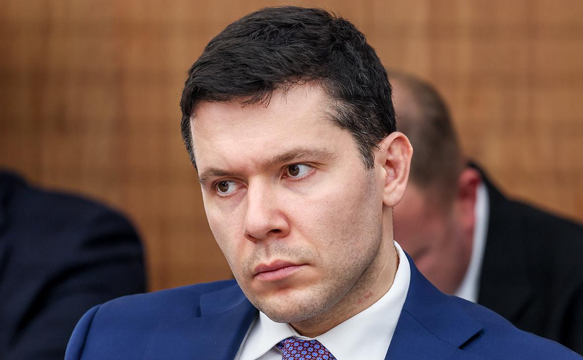 Алиханов-рассказал-об-упрощении-расчетов-для-туристов-в-ОАЭ