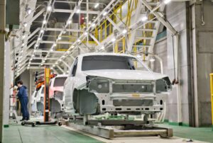 Владельцам-lada-предлагают-двери,-бамперы,-корпуса-боковых-зеркал,-фары,-фонари,-а-как-обстоит-дело-с-кузовами?-Ответ-АвтоВАЗа