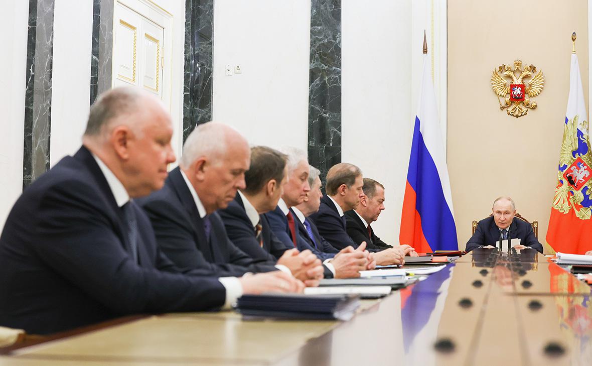 Путин-заявил-о-планах-существенно-увеличить-военный-экспорт-в-2026-году