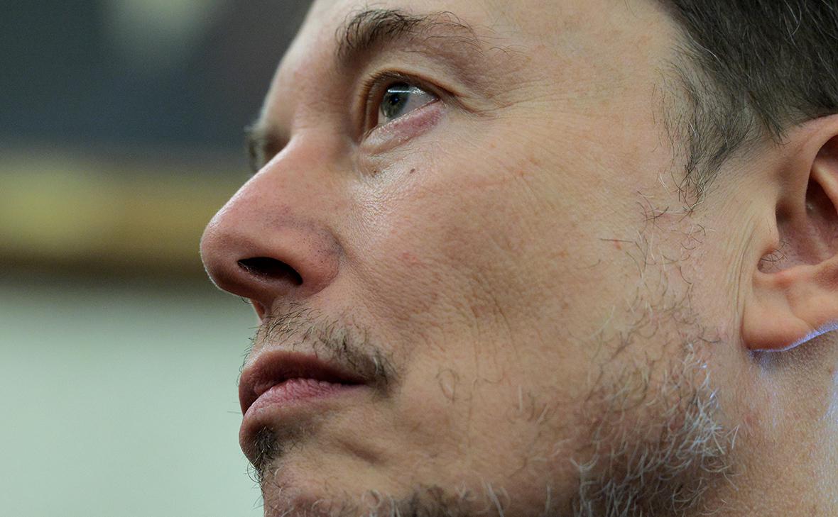 Маск-ответил-«всегда-рад»-на-просьбу-по-starlink-министра-обороны-Украины