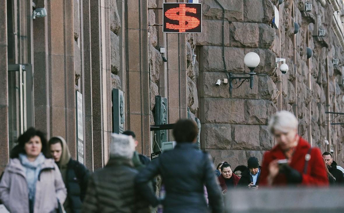 В-поисках-справедливого-курса-доллара:-взгляд-аналитиков-и-бизнеса