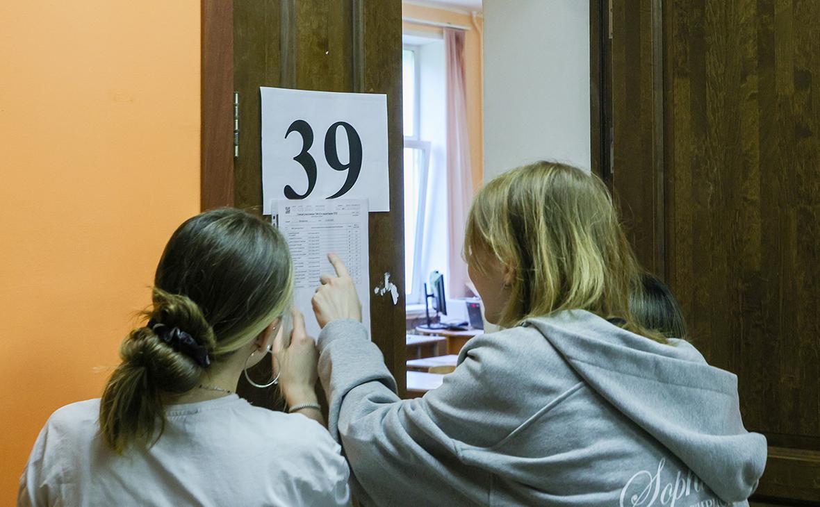 Колледж-или-10-й-класс:-как-девятикласснику-выбрать-путь-после-ОГЭ