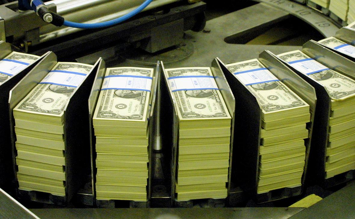 Минфин-раскрыл-срок-возврата-к-сделкам-с-валютой-по-бюджетному-правилу