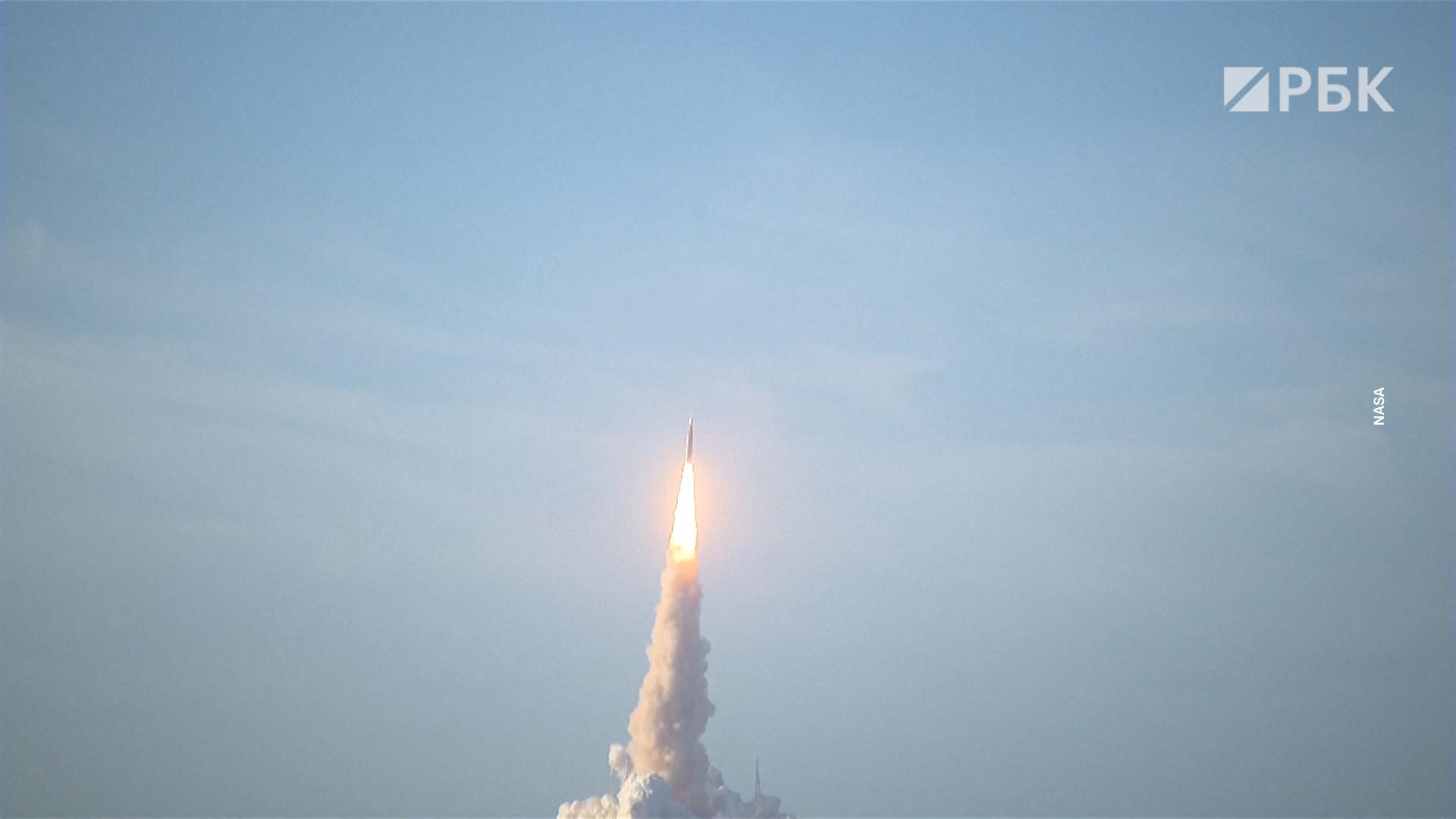 Пилотируемый-корабль-orion-стартовал-к-Луне-с-мыса-Канаверал.-Видео