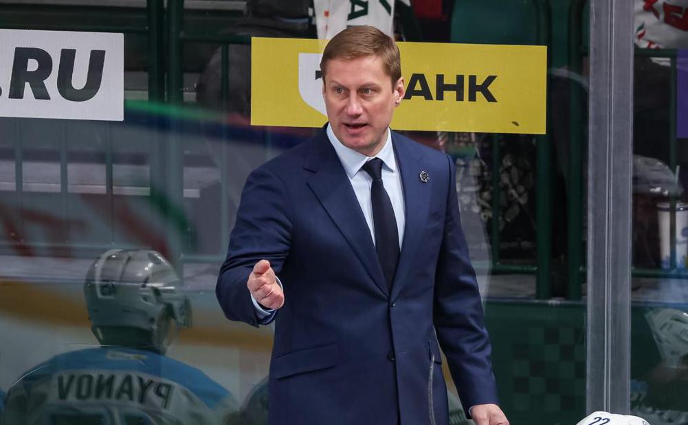 «Сибирь»-продлила-контракт-с-тренером-после-вылета-из-плей-офф-КХЛ