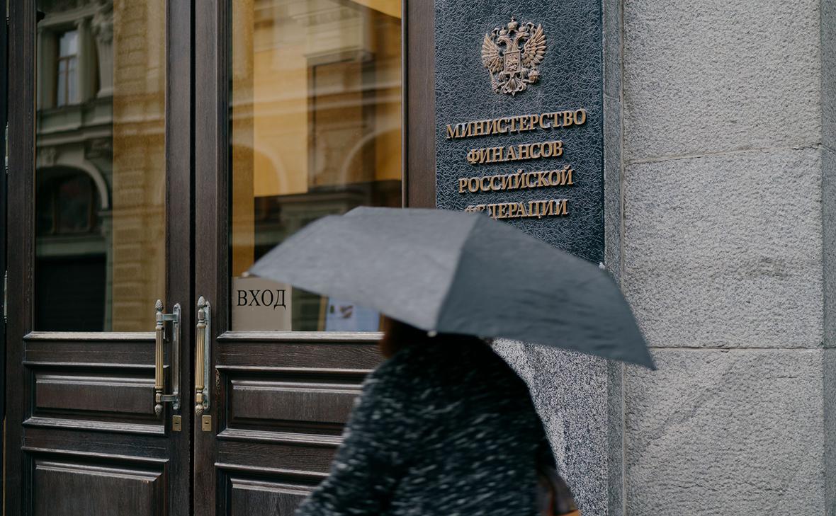Минфин-не-исключил-обсуждение-налога-на-сверхприбыль-осенью
