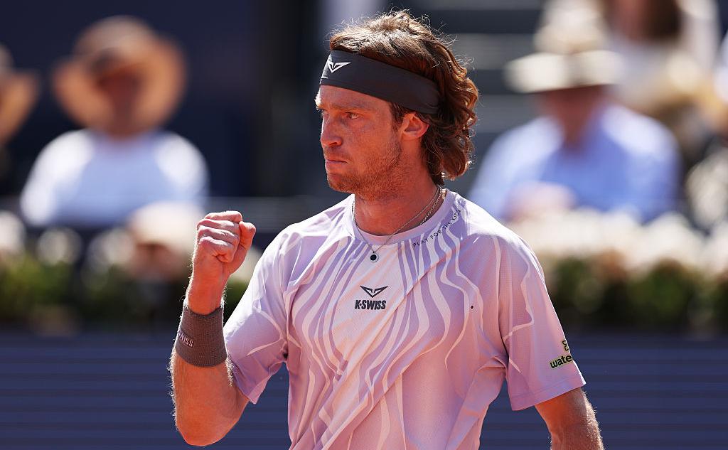 Рублев-впервые-за-год-вышел-в-финал-турнира-atp