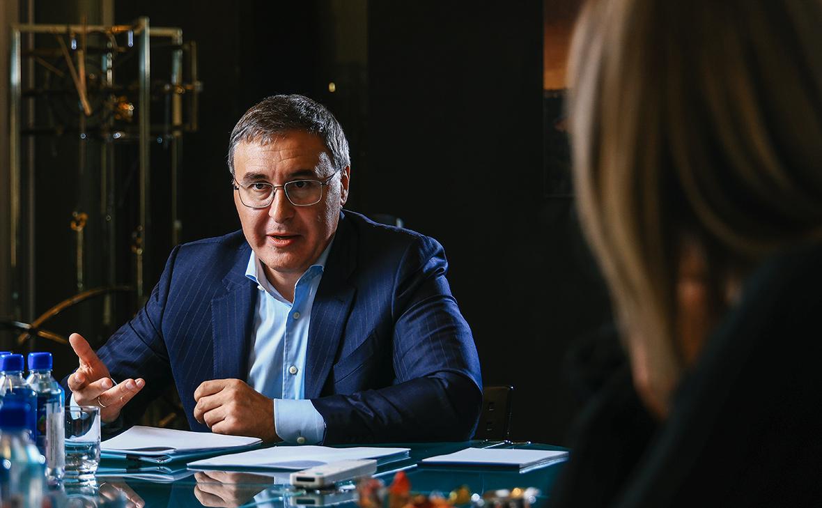 Орешкин-не-исключил-появление-ИИ-в-роли-экзаменатора