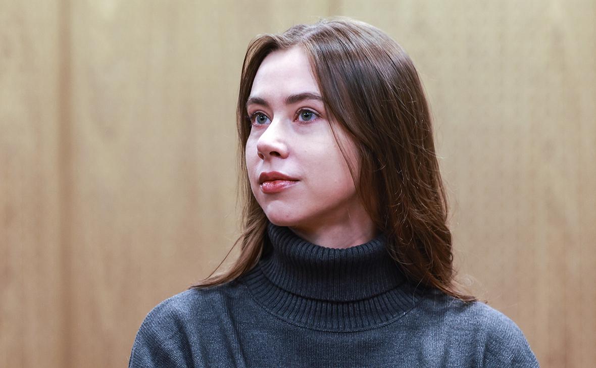 Суд-в-Москве-продлил-домашний-арест-блогеру-Митрошиной