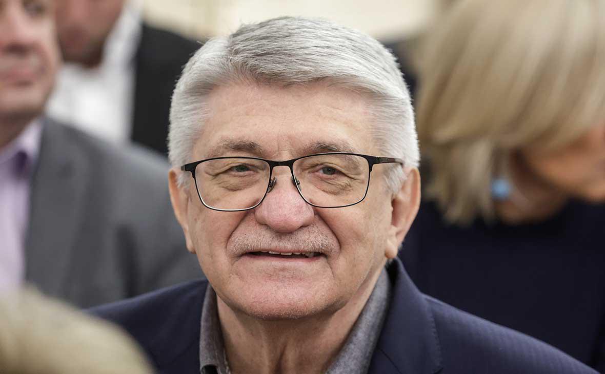 Сокуров-рассказал-о-реакции-на-отмену-вручения-премии-ММКФ