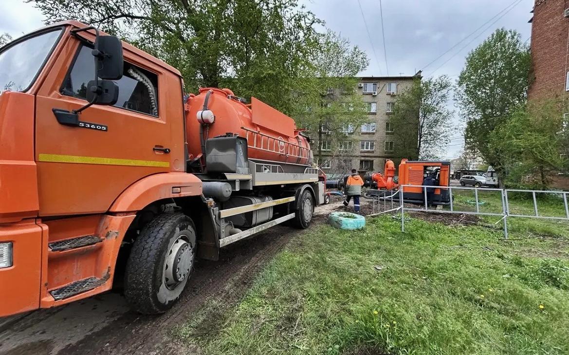 Жители-Энгельса-пожаловались-на-проблемы-с-водой-при-ремонте-коллектора