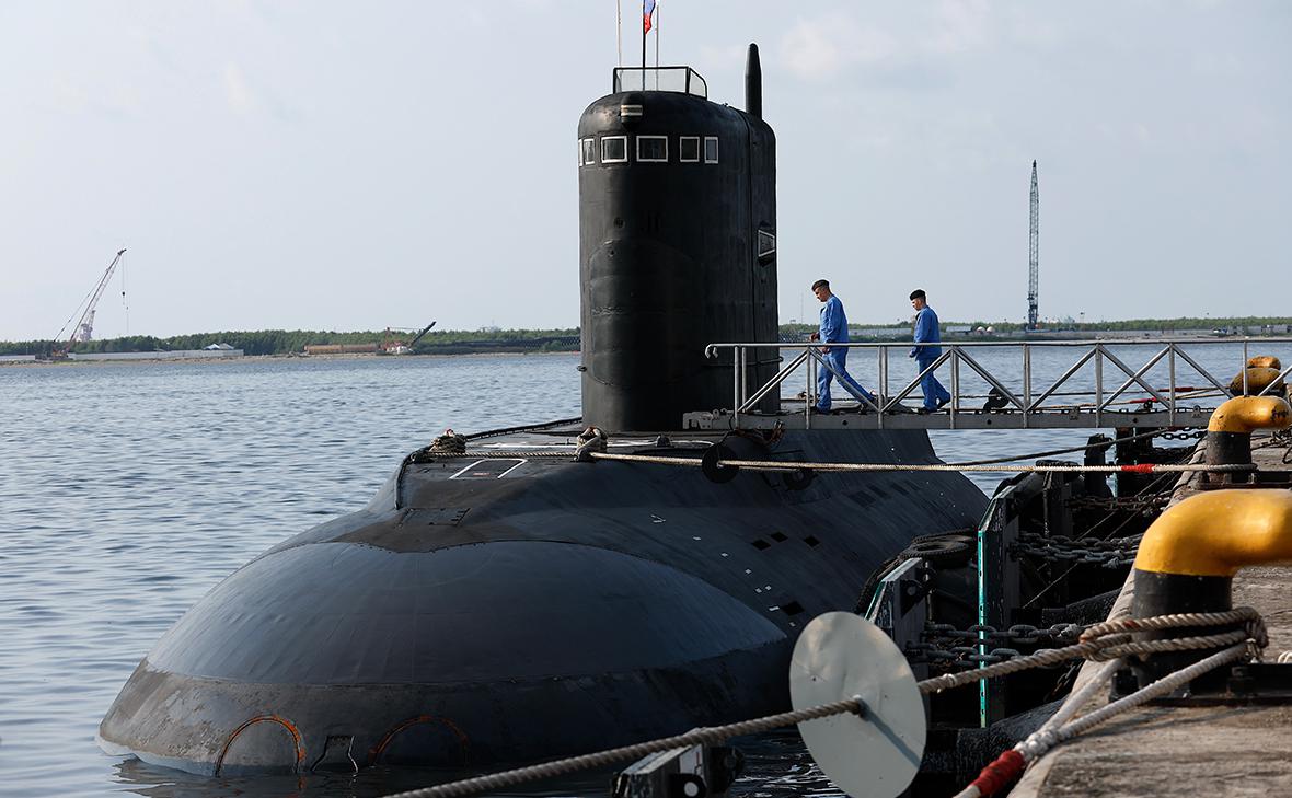 Подлодки-Тихоокеанского-флота-провели-учения-в-Японском-море