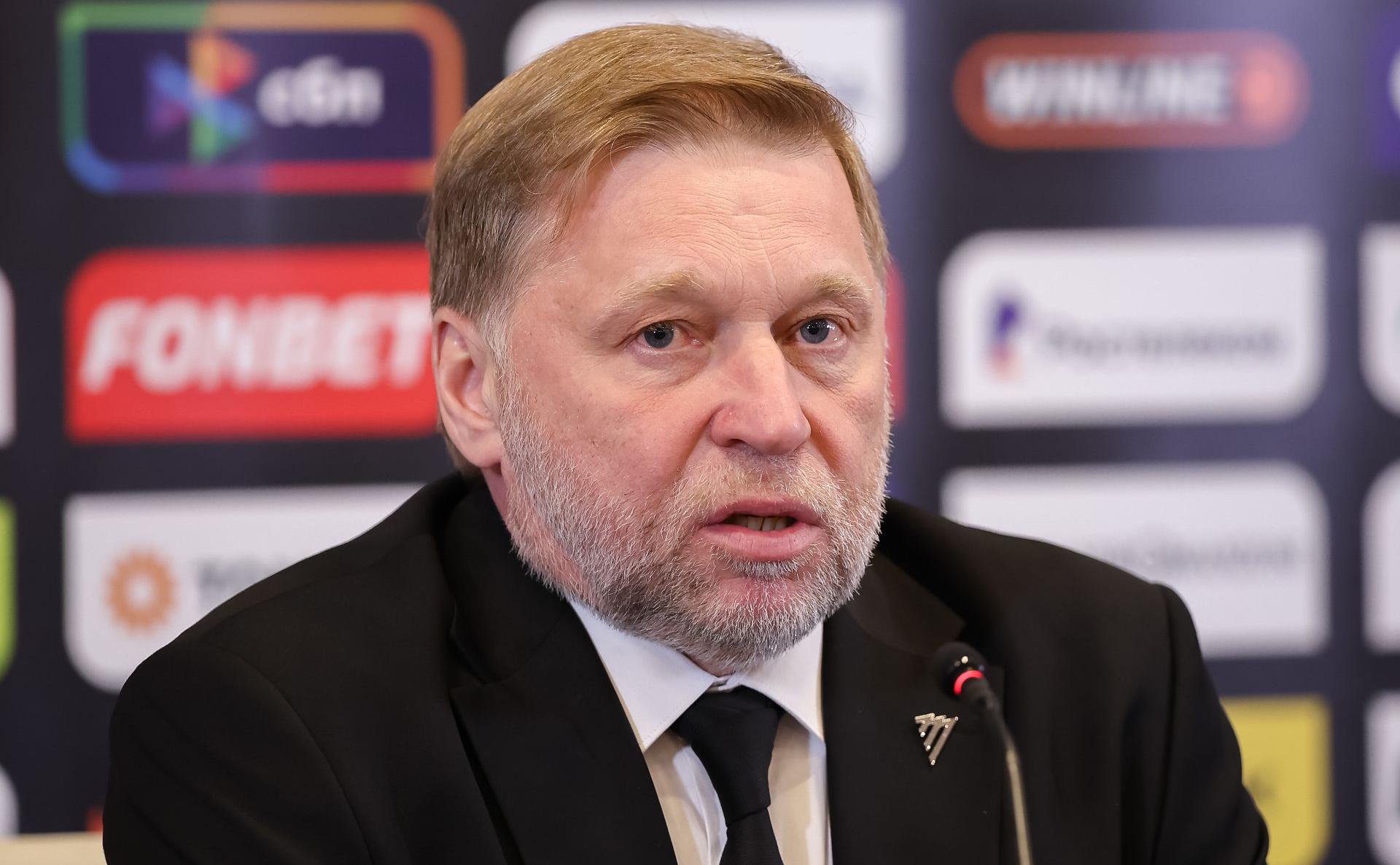 «Трактор»-объявил-об-уходе-главного-тренера
