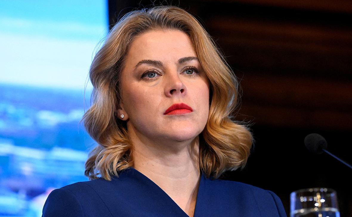 Премьер-Латвии-подала-в-отставку