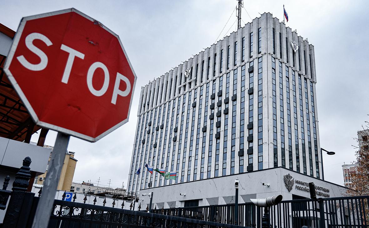 Минюст-объявил-две-американские-организации-нежелательными-в-России