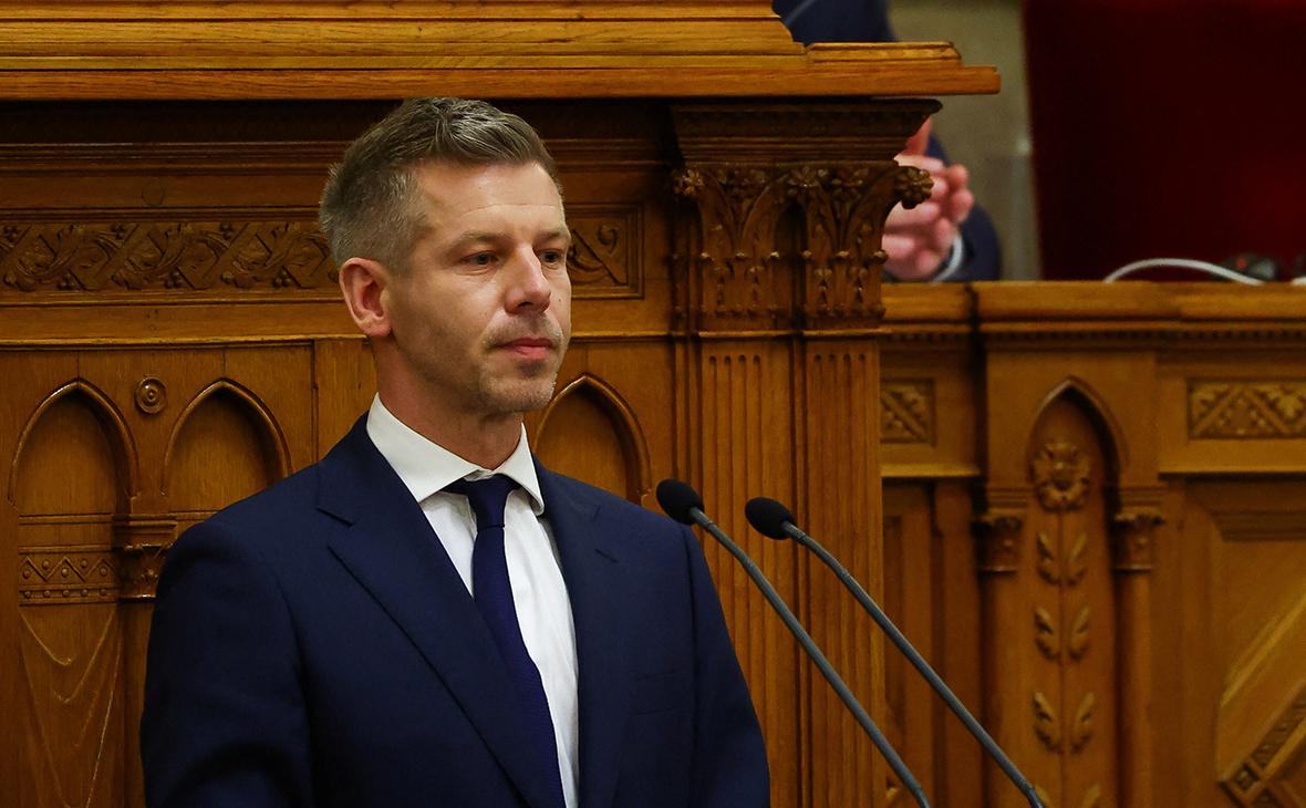 Мадьяр-объявил-о-передаче-пособий-чиновников-Орбана-в-детский-дом