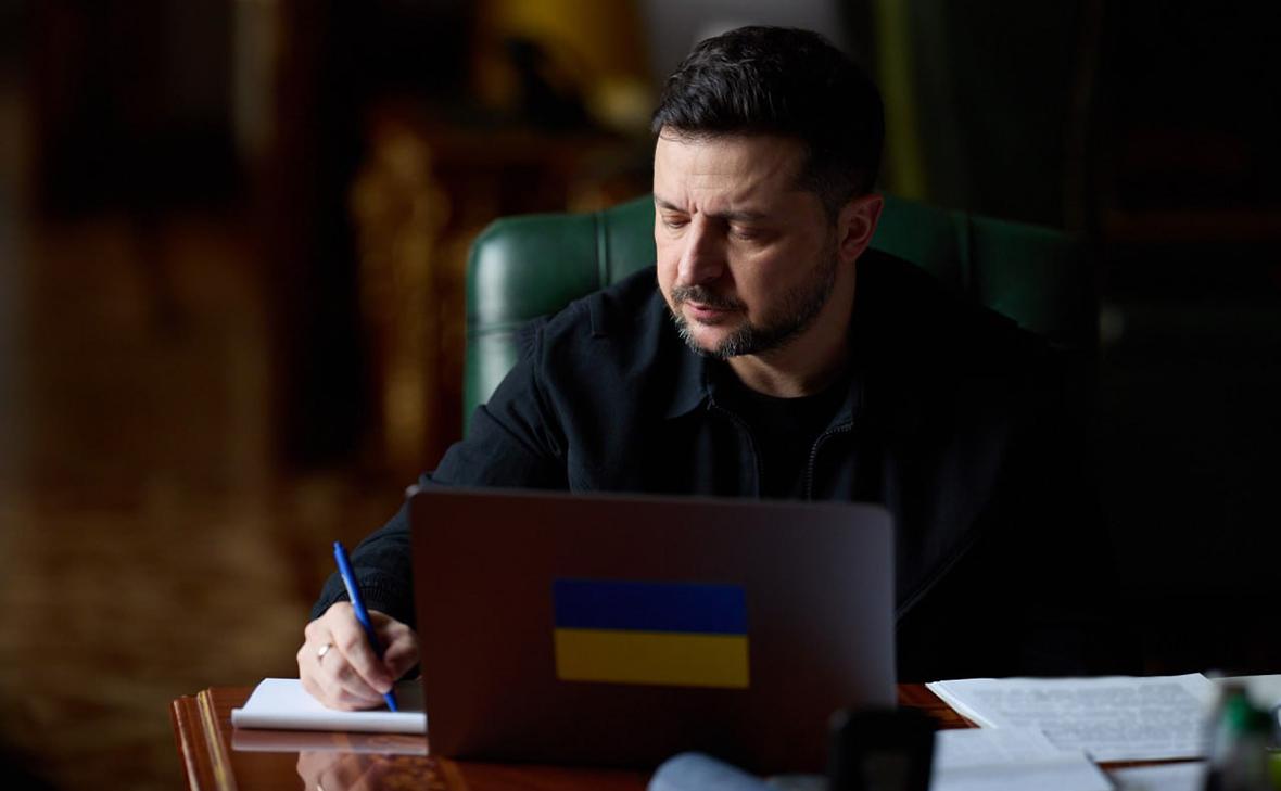 Зеленский-сообщил-о-договоренностях-с-Макроном-по-ПВО
