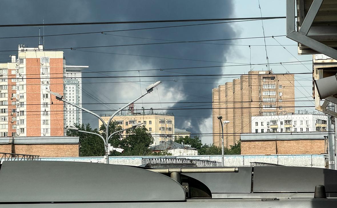 В-Москве-перекрыли-движение-по-Северо-Восточной-хорде-из-за-пожара
