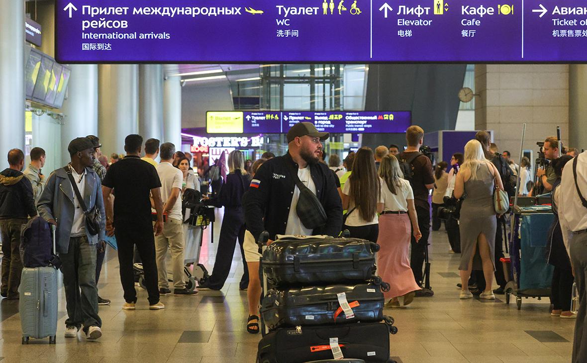 Во-Внуково-ввели-режим-прилетов-и-вылетов-по-согласованию