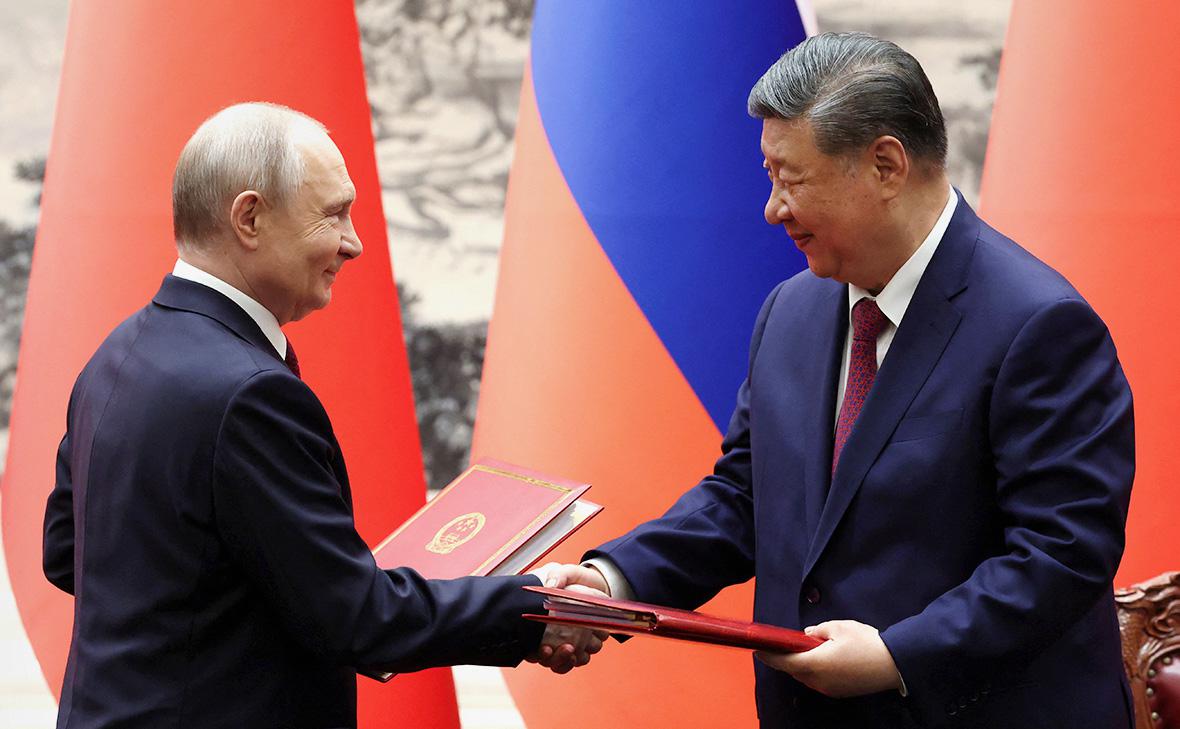О-чем-Россия-и-Китай-договорились-во-время-визита-Путина-в-Пекин