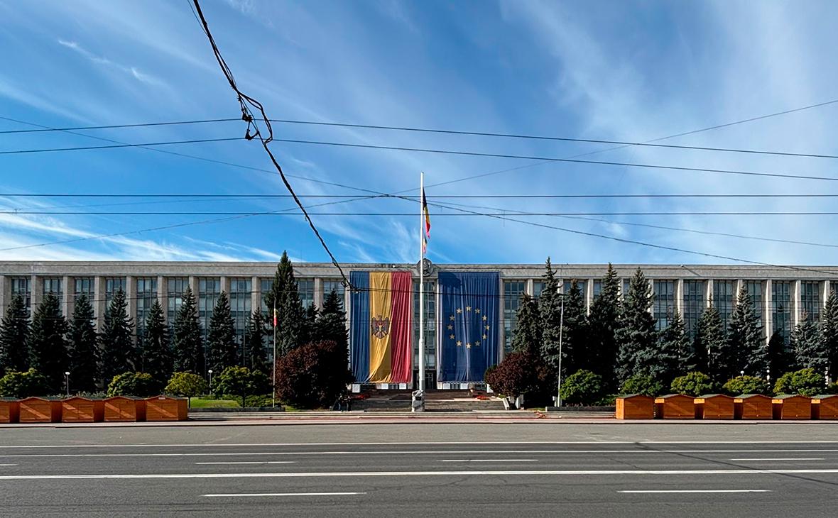 Захарова-предостерегла-россиян-от-посещения-Молдавии