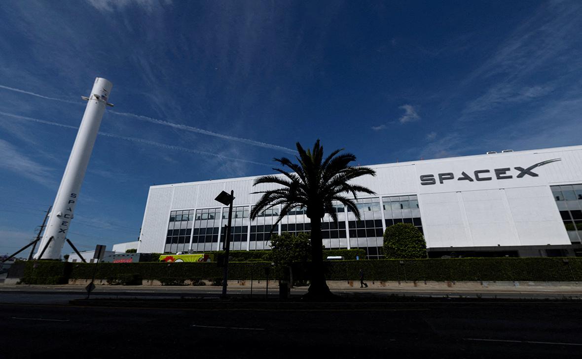Фото: SpaceX снизила оценку IPO до ,8 трлн перед выходом на NASDAQ