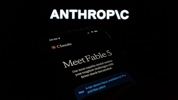 Фото: NYP: Anthropic пообещала сотрудничать с США после отключения ИИ