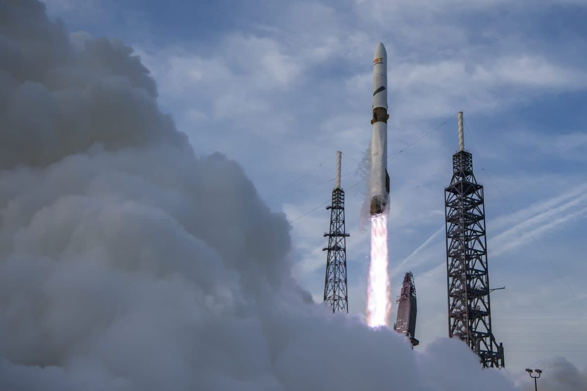 Фото: Blue Origin завершила расследование и получила разрешение на запуски ракеты New Glenn